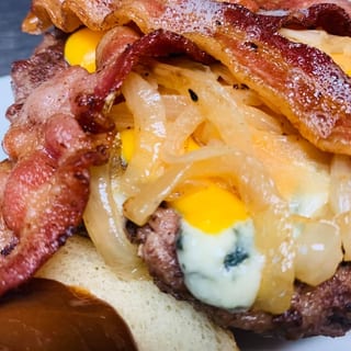 STEAKHOUSE BURGER
